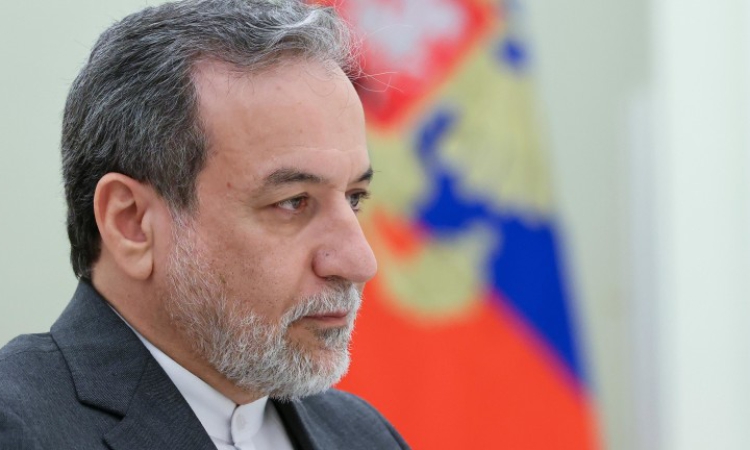 Иранският външен министър: На света му е писнало от объркани клоуни, г-н Зеленски